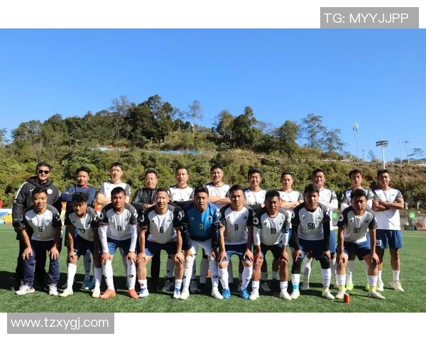 重庆足球队的崛起之路:从青涩到成熟的大师赛特别报道